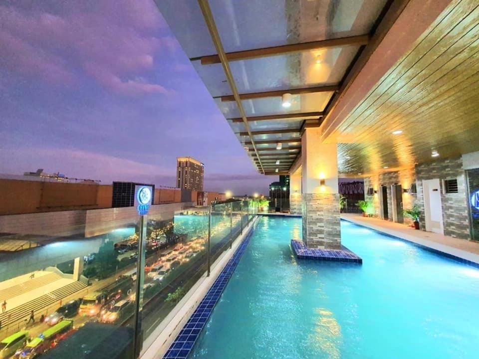 Sunvida Tower Residences Infront Of Sm City Cebu Εξωτερικό φωτογραφία