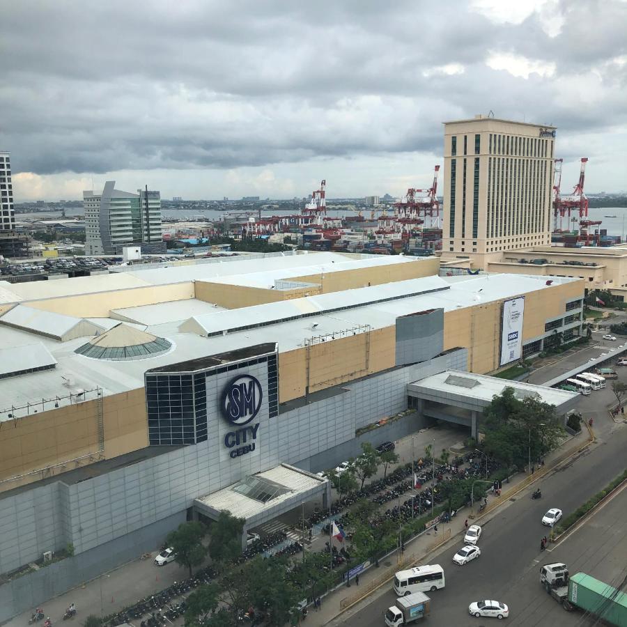 Sunvida Tower Residences Infront Of Sm City Cebu Εξωτερικό φωτογραφία